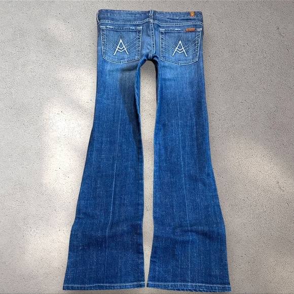 7 For All Mankind “A Pocket” Low Rise Bootcut Jeans - Picture 1 of 6
